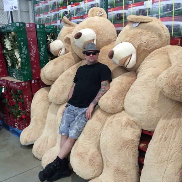 Meet your Posher, Mykel - Picture 2 of 8